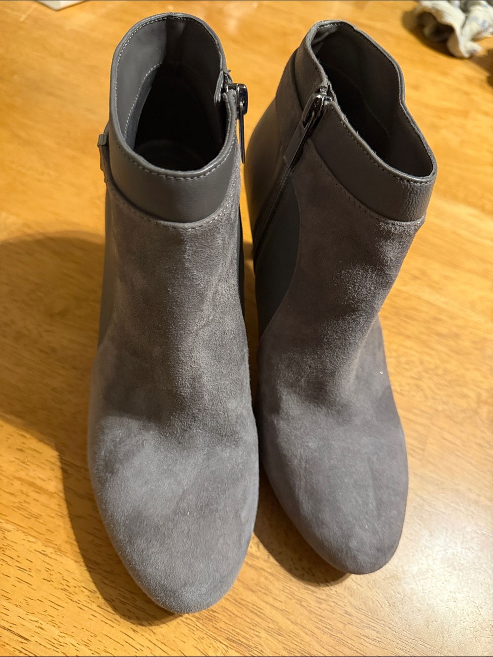 Bandolino Gray Suede Ankle Booties with Side Zipper